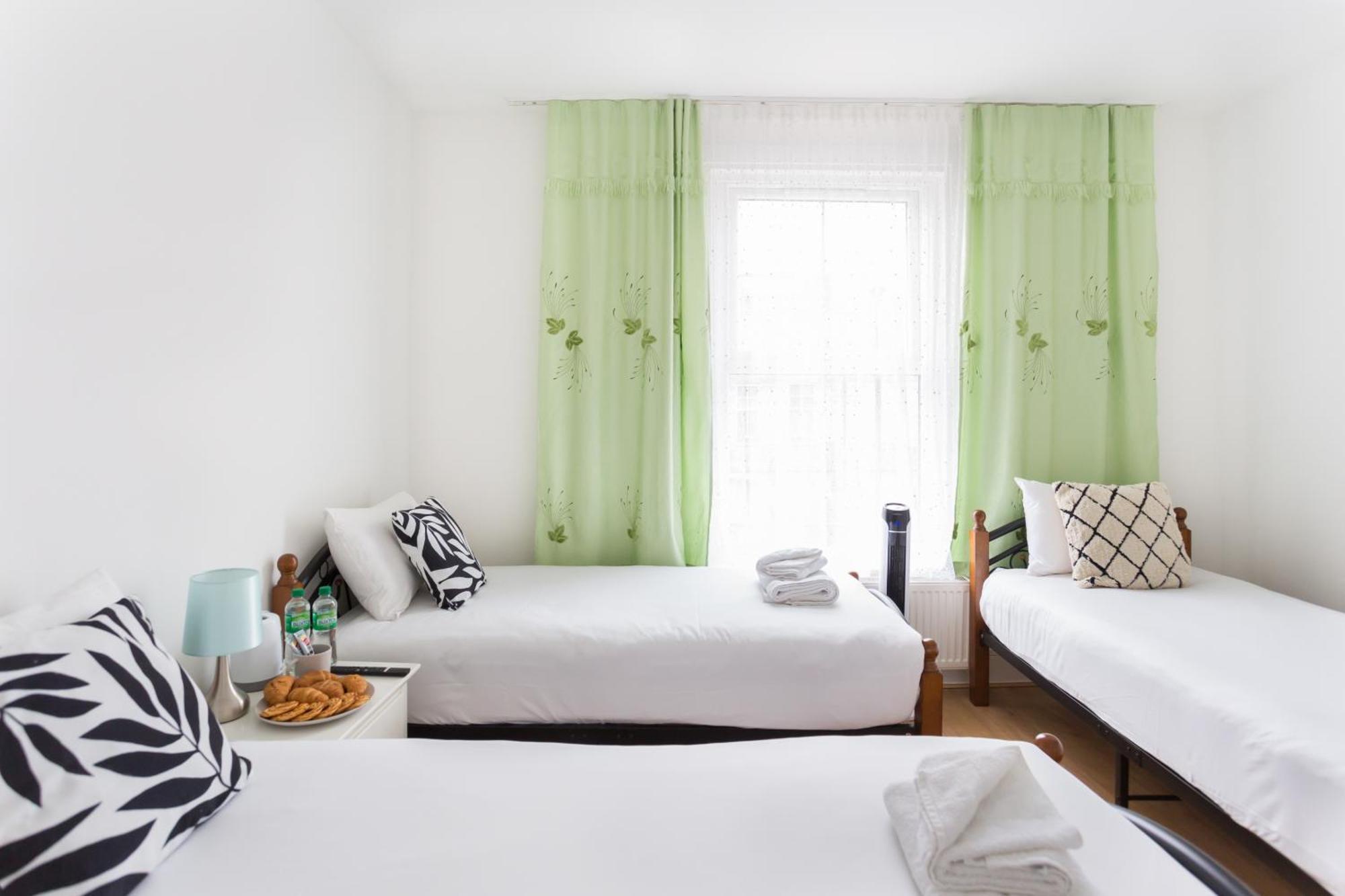 Wood Green Budget Rooms - Next To Mall & Metro Station - 10 Min To City Center London Ngoại thất bức ảnh