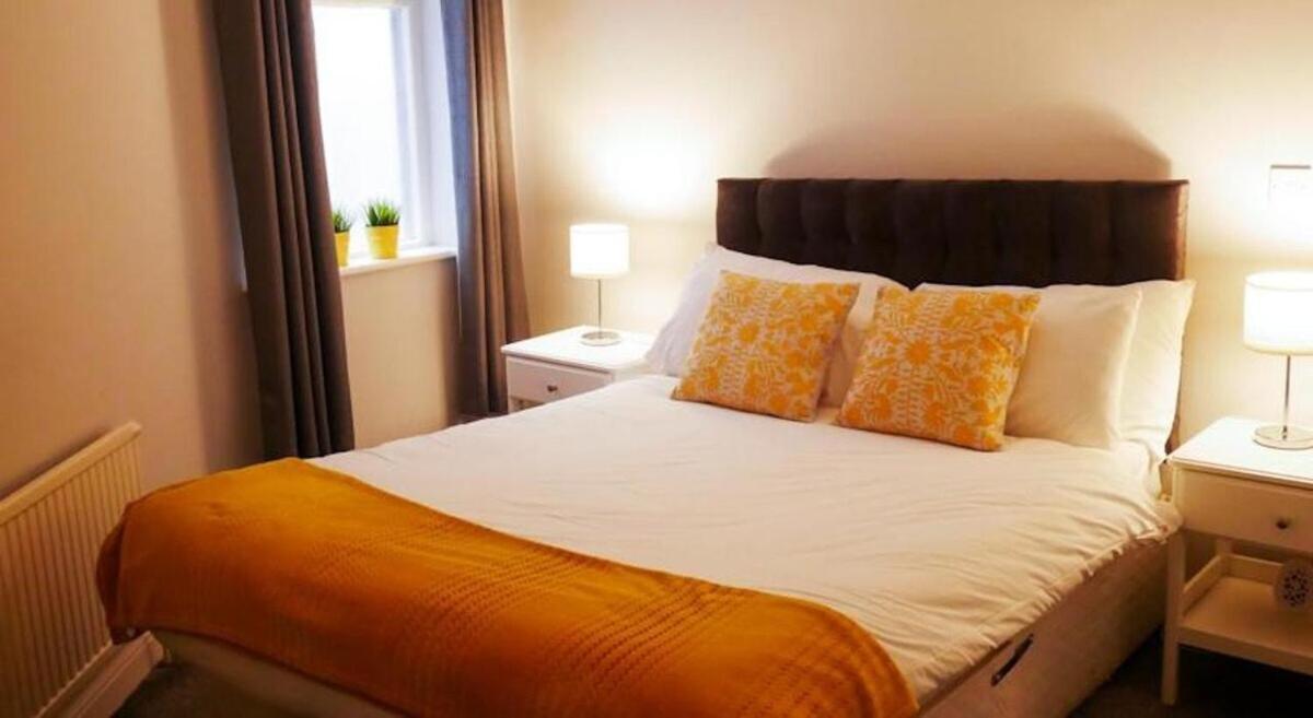 Wood Green Budget Rooms - Next To Mall & Metro Station - 10 Min To City Center London Ngoại thất bức ảnh