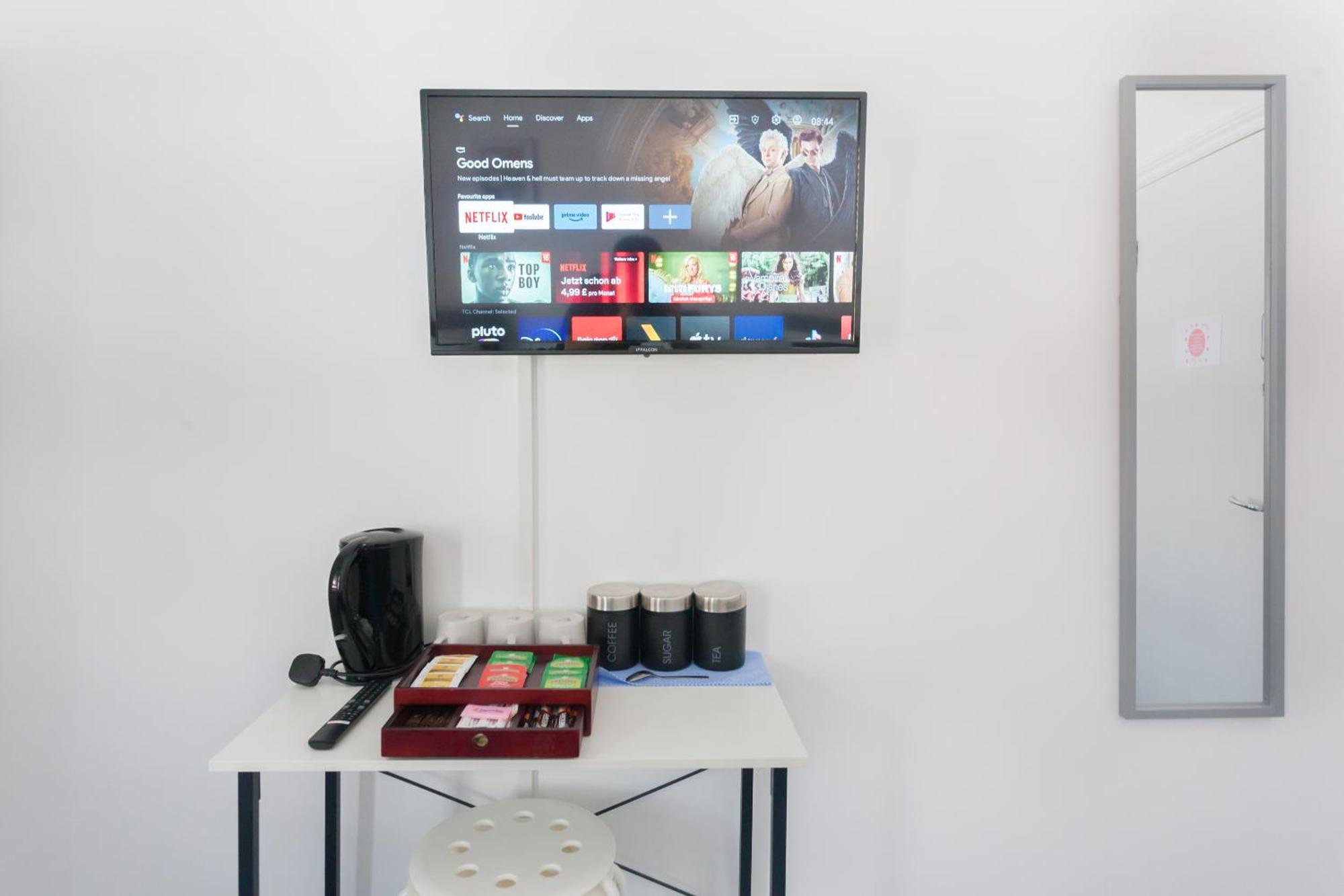 Wood Green Budget Rooms - Next To Mall & Metro Station - 10 Min To City Center London Ngoại thất bức ảnh