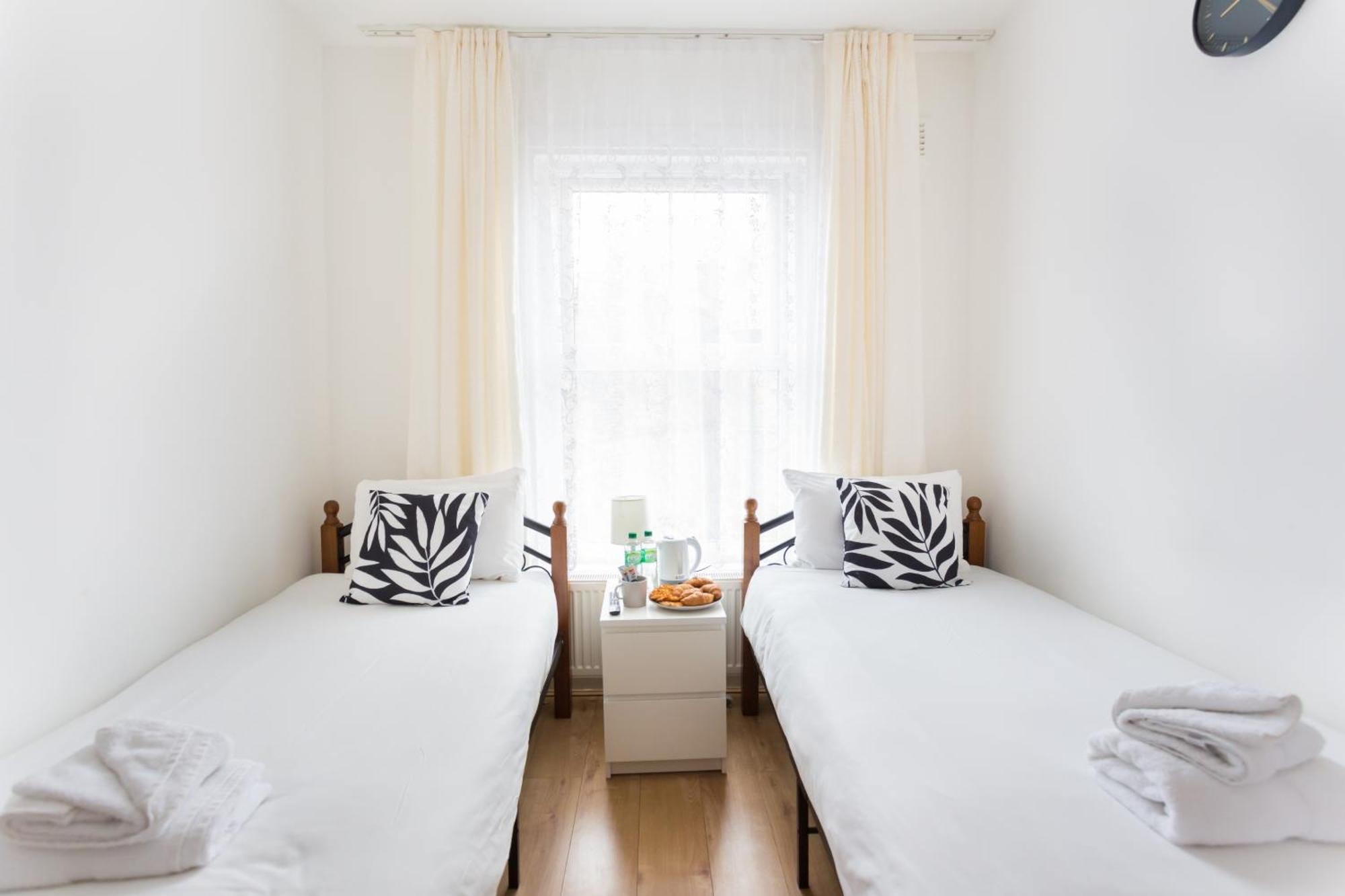 Wood Green Budget Rooms - Next To Mall & Metro Station - 10 Min To City Center London Ngoại thất bức ảnh