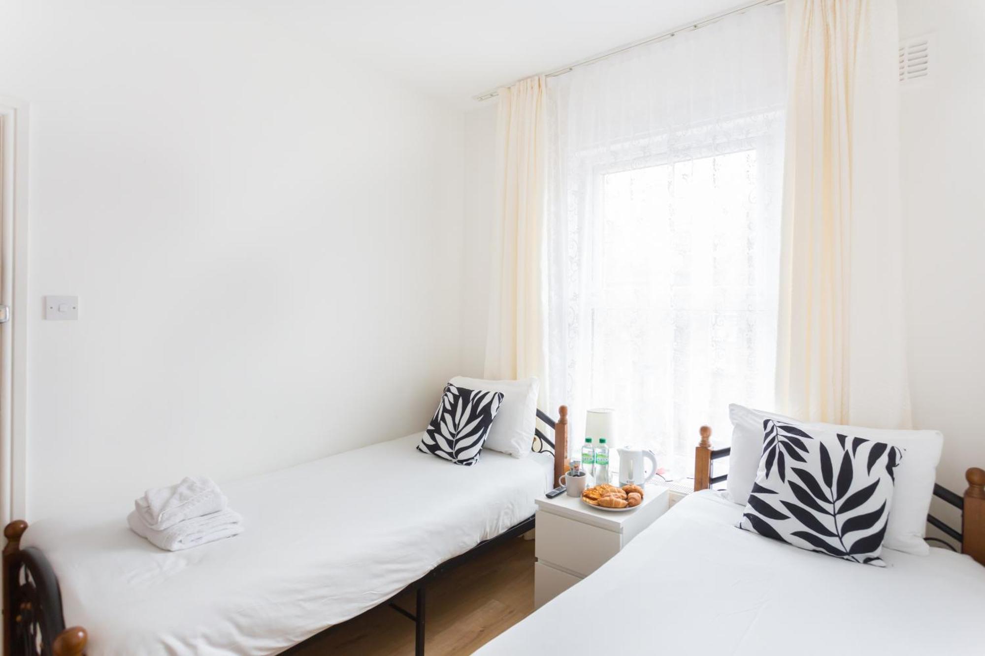 Wood Green Budget Rooms - Next To Mall & Metro Station - 10 Min To City Center London Ngoại thất bức ảnh